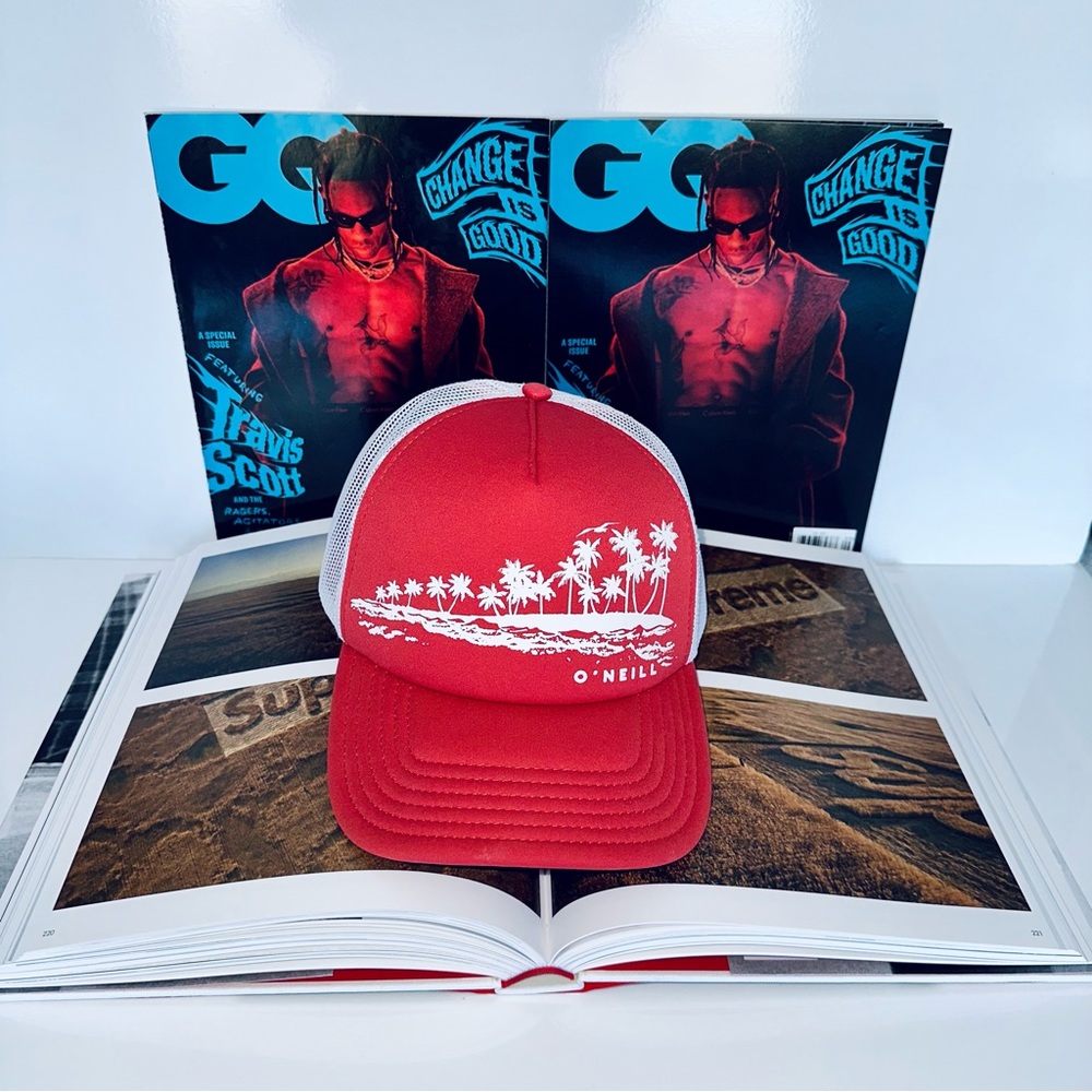 O’NEILL Red Trucker Hat